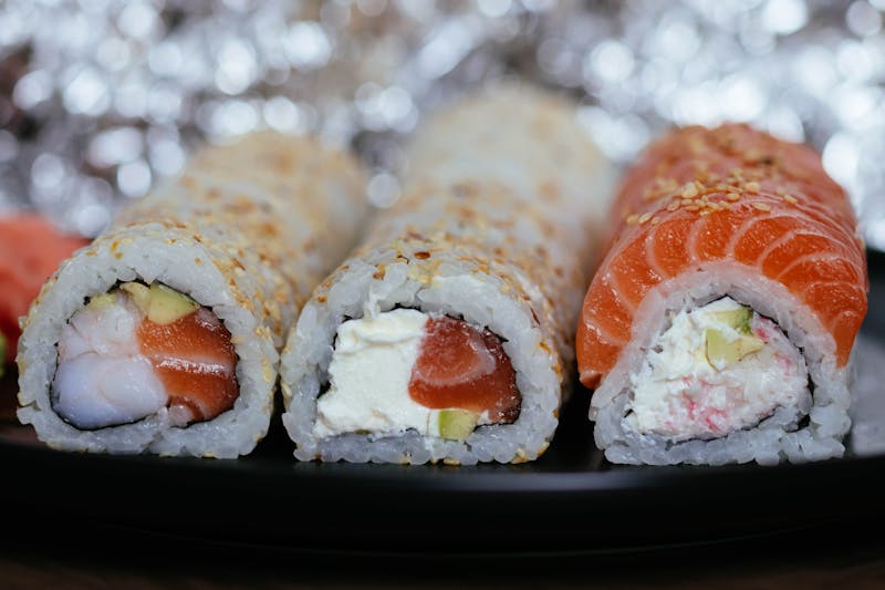 Zalm Avocado Temaki handrol